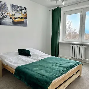Stadion - Duzy Blisko Stadionu Narodowego W Warszawie. Apartament Warszawa
